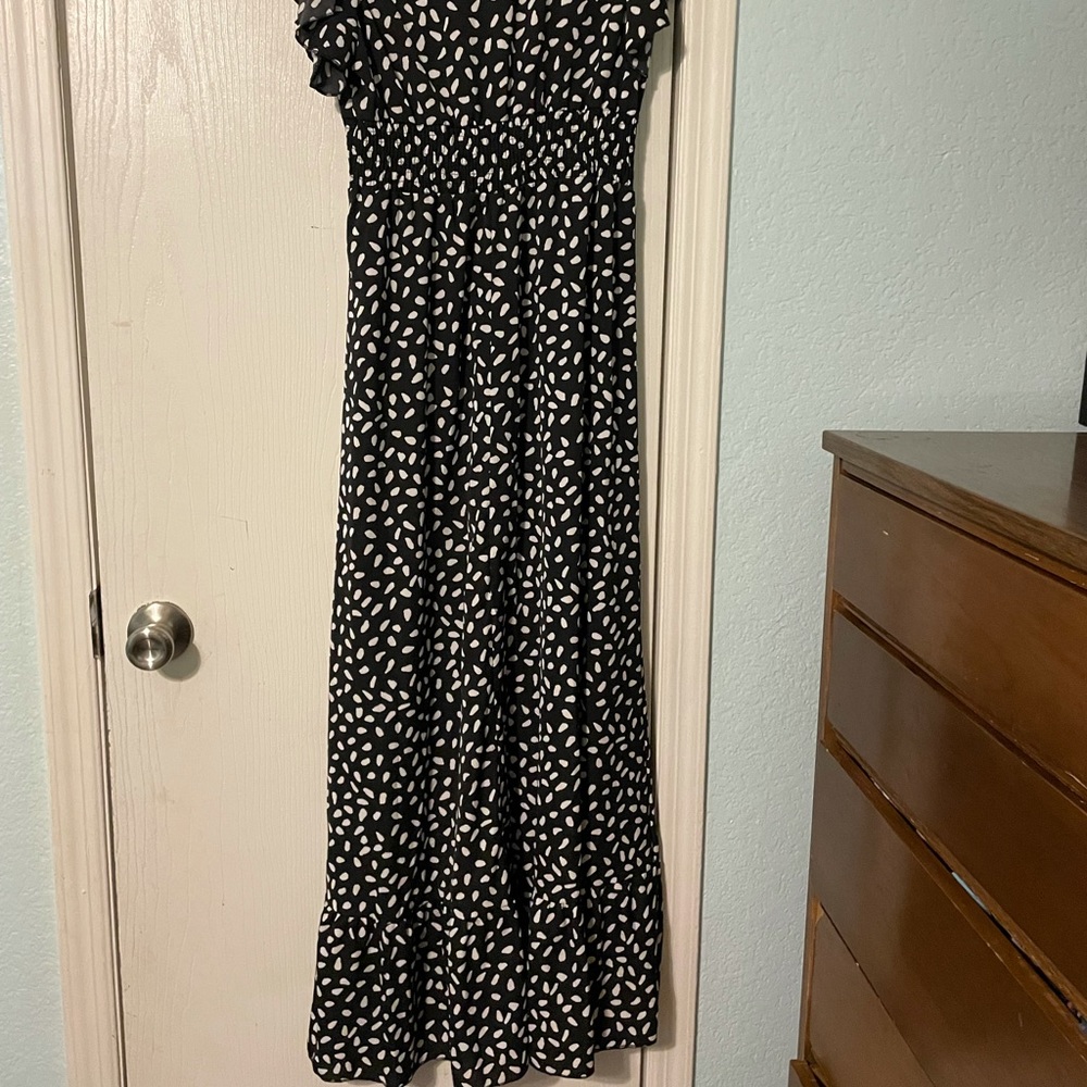 Brand new, never worn. SHEIN, XS, black and white